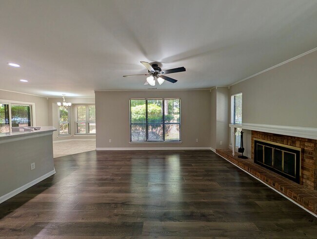 Foto del edificio - 311 New Kent Pl