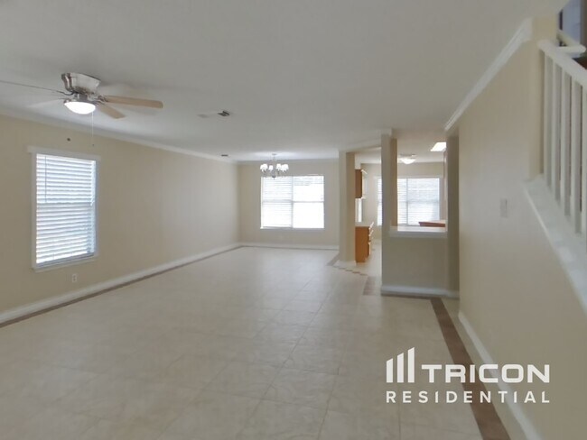 Foto del edificio - 9226 Windward Trce
