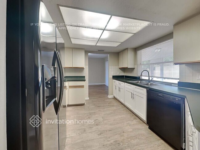 Foto del edificio - 2991 62nd Ave S