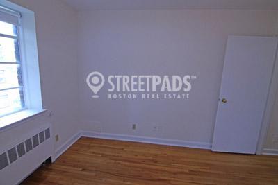 Building Photo - 2 bedroom in Brookline MA 02446