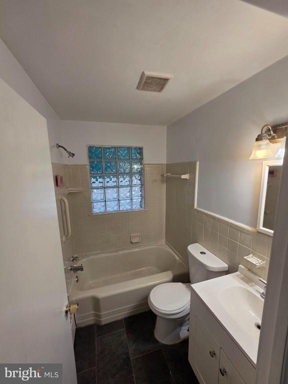 Foto del edificio - 926 Green Ln