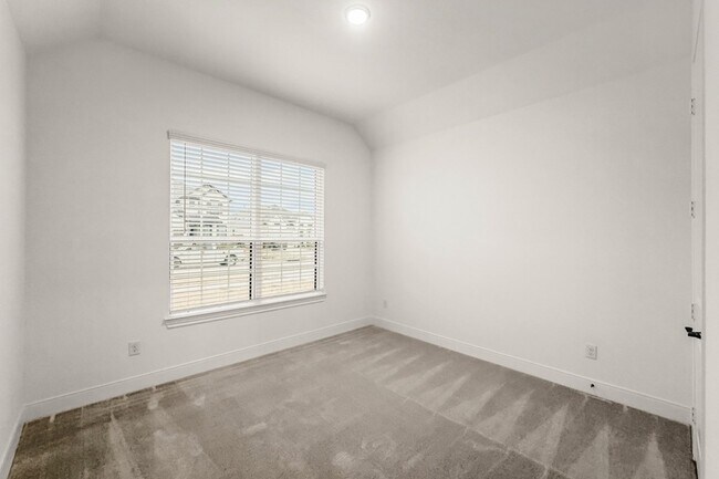 Building Photo - 6127 Clementine Zest Dr