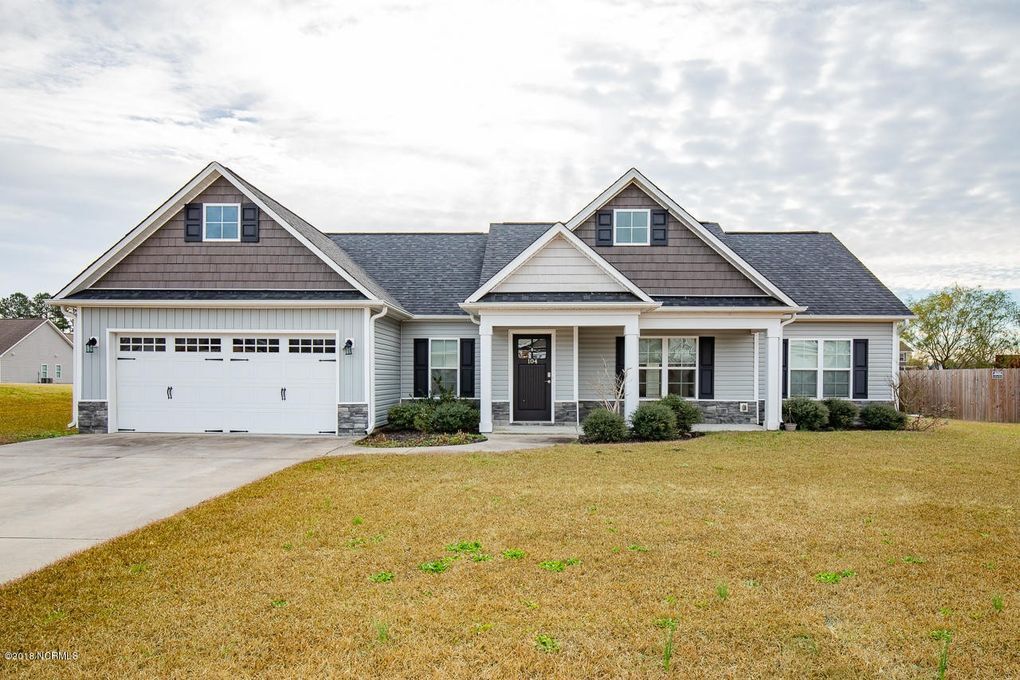 104 Pembury Way, Richlands, NC 28574 House Rental in Richlands, NC