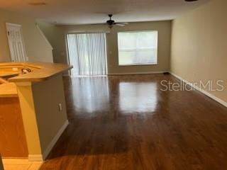 Building Photo - 2476 Hassonite St