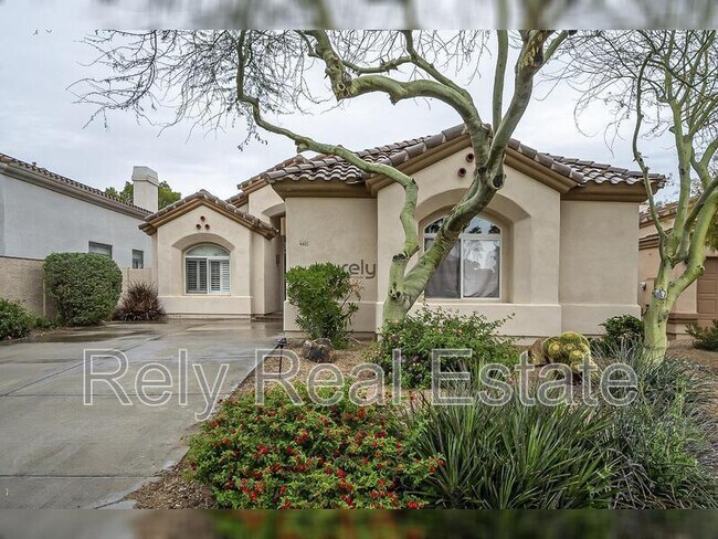 Foto del edificio - 4605 N Clear Creek Dr