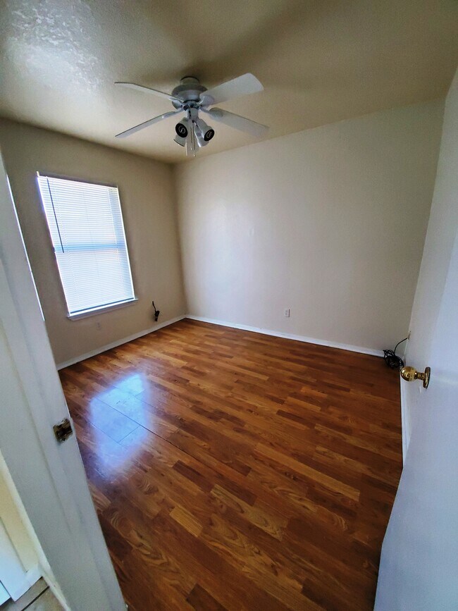 2311 Flintstone Cir, Killeen, TX 76543 House Rental in Killeen, TX