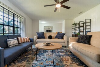 Building Photo - 2330 Sykes Creek Dr