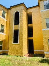 Building Photo - 4572 Commander Dr