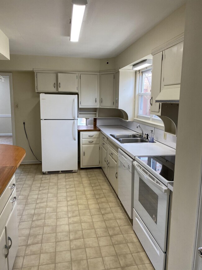 Foto del edificio - 1111 Fairview Ave