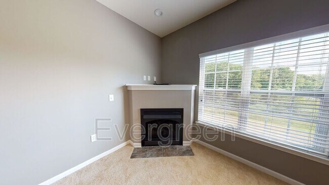Foto del edificio - 519 Stockton Ridge