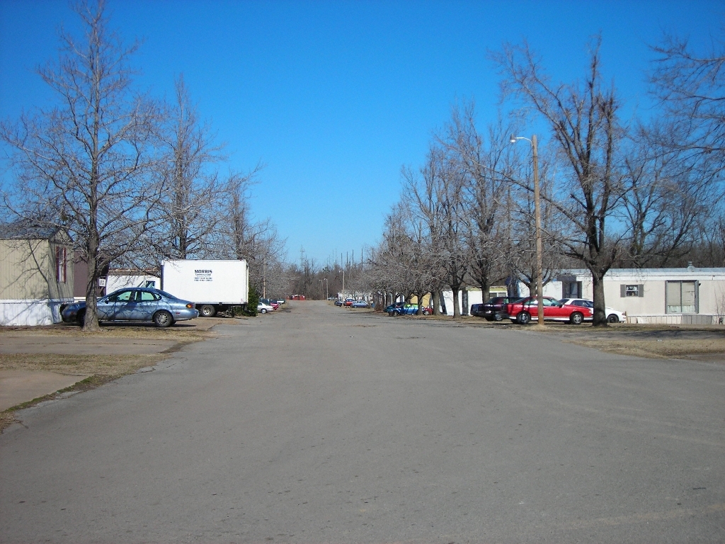 Primary Photo - Bella Vista Village