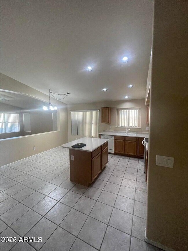 Foto del edificio - 17408 N Cassi Dr