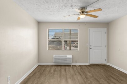 Foto del edificio - 644 W Caladium Cir