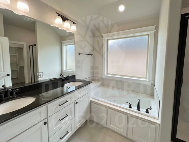 Building Photo - Single-Family Home- Beautiful 4 Bed Westminster Plan