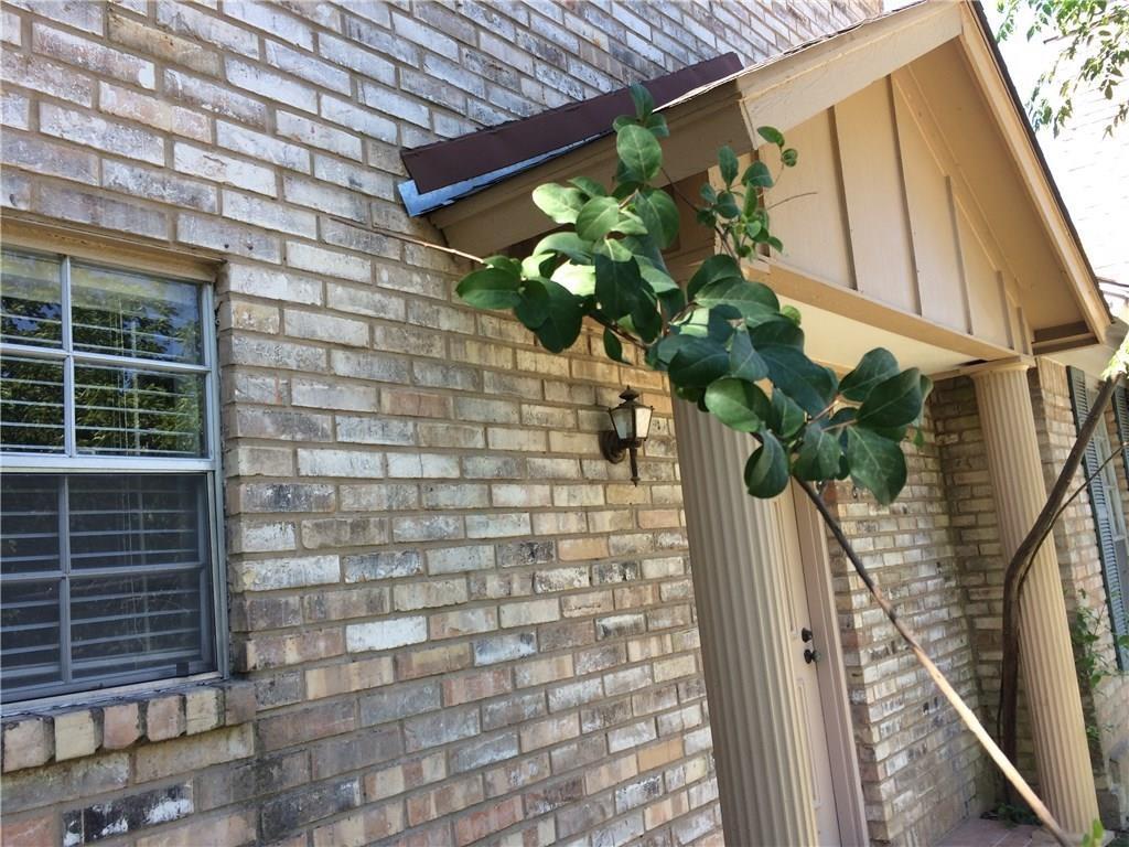 Primary Photo - 2102 Bronte Dr