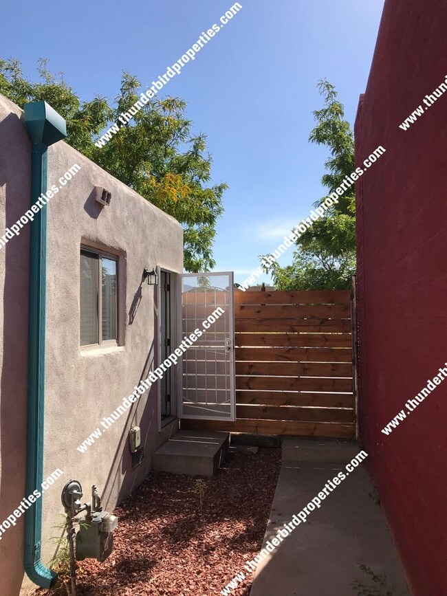 Building Photo - 1225 San Mateo