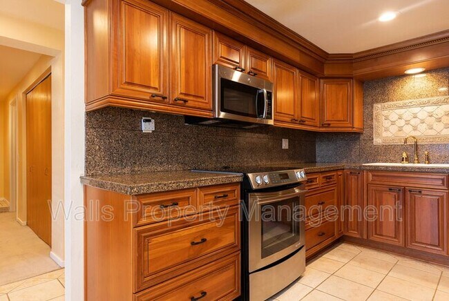 Foto del edificio - 2348 Alki Ave SW