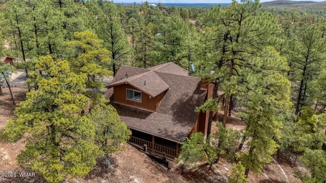 Building Photo - 6373 Manzanita Dr
