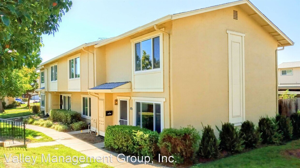 Primary Photo - 2 br, 1.5 bath House - 3414 Prince Albert Ct