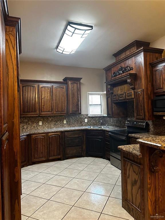 Building Photo - 4404 Twin Cir