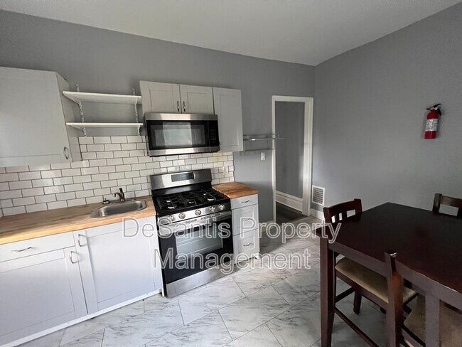 Foto del edificio - 505 Dawson Ave