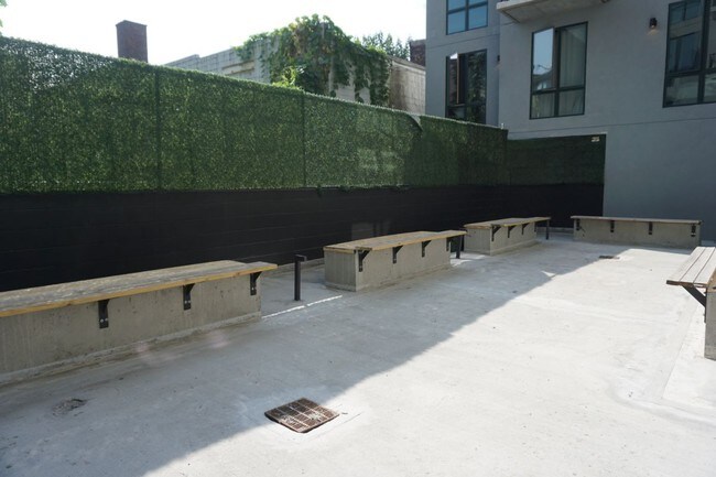 Foto del edificio - 412 Herkimer Street
