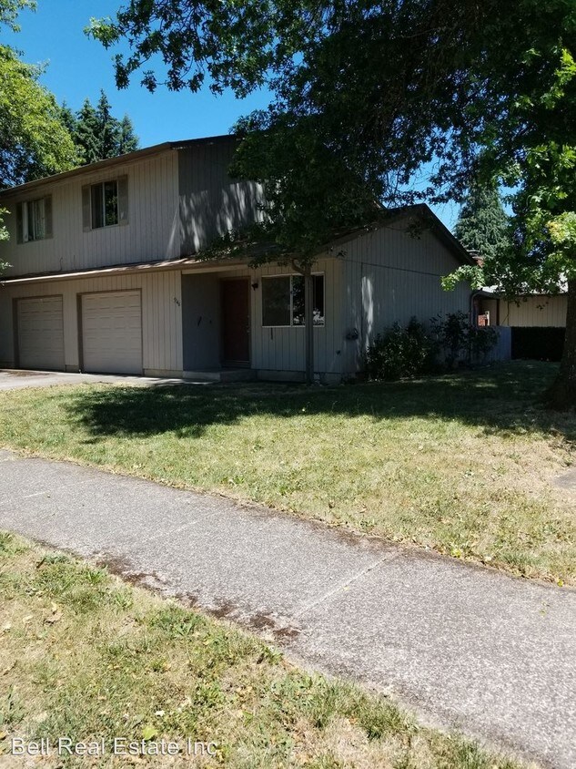 Foto principal - 2 br, 1.5 bath Apartment - 5146 E Street