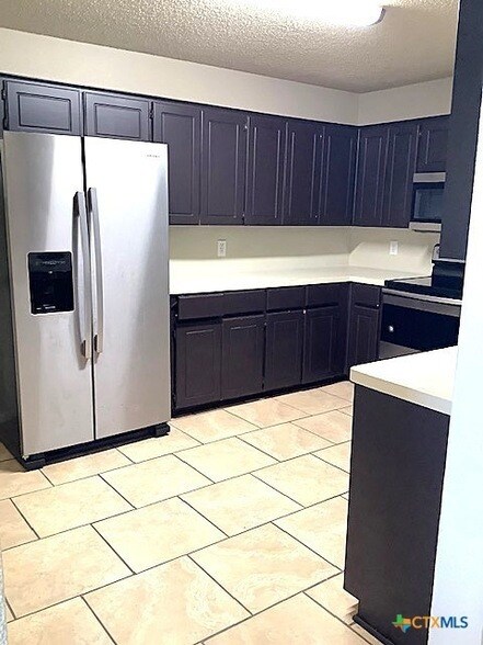 Foto del edificio - 3001 Indy Dr