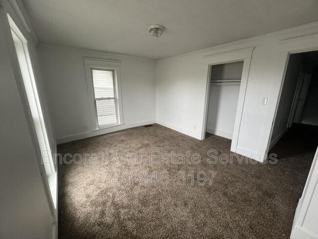 Building Photo - 41 N Pine St