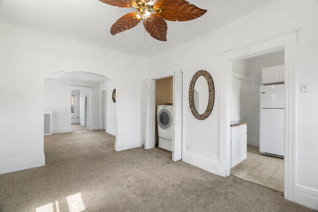 Foto del edificio - 1026 8th St