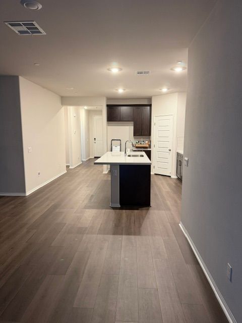 Foto del edificio - 35302 Garcia St
