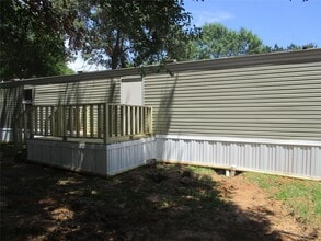 Building Photo - 16893 Interstate 45 N