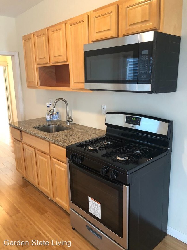 Foto del edificio - 16 N 5th St