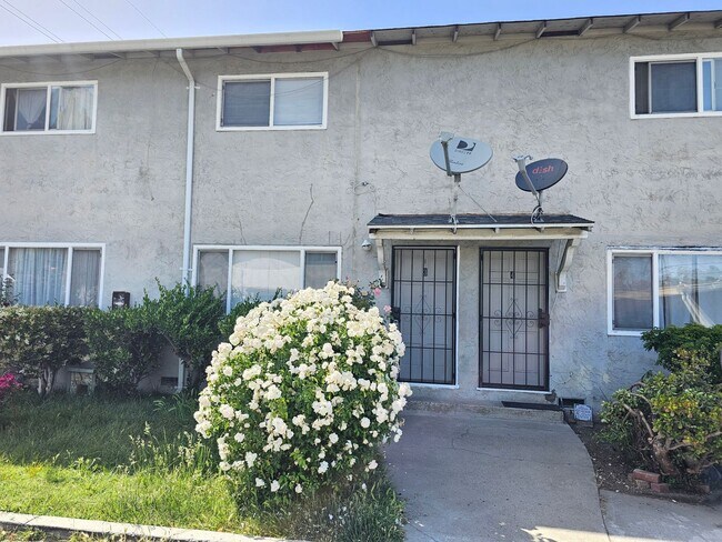 Building Photo - 1780 Senter Rd