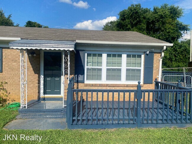 Foto del edificio - 4 br, 2 bath House - 131 Mays Court