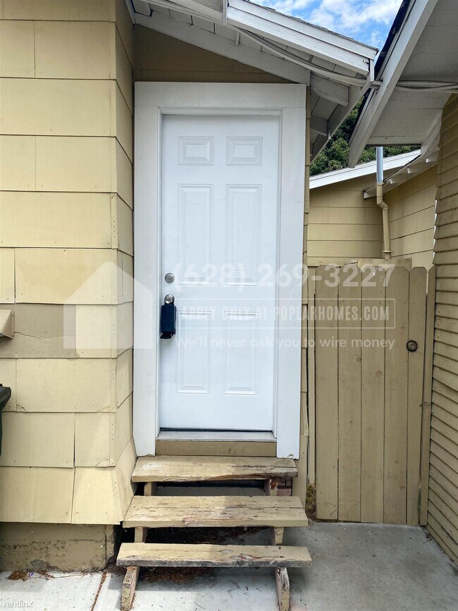 Building Photo - 2 br, 1 bath House - 4195 45th Street -