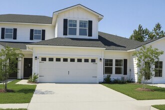 Building Photo - 131 Lower Creek Dr