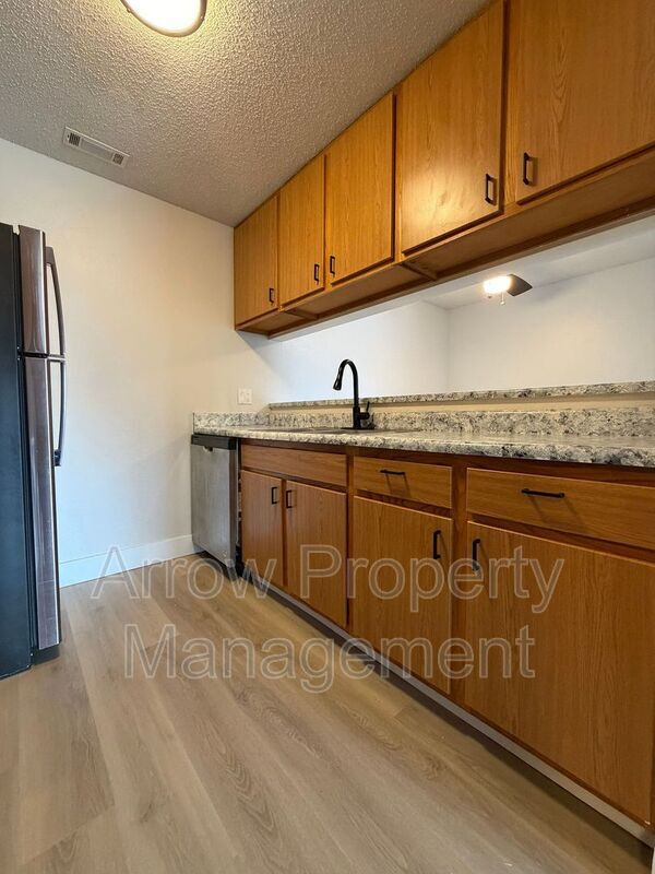 Foto del edificio - 2340 N 44th St