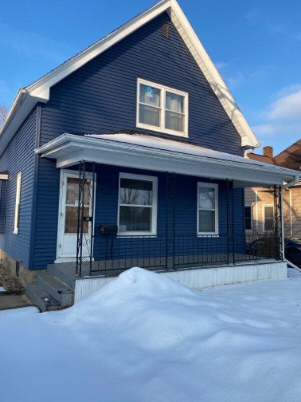 Foto del edificio - 228 Wilson Ave SW