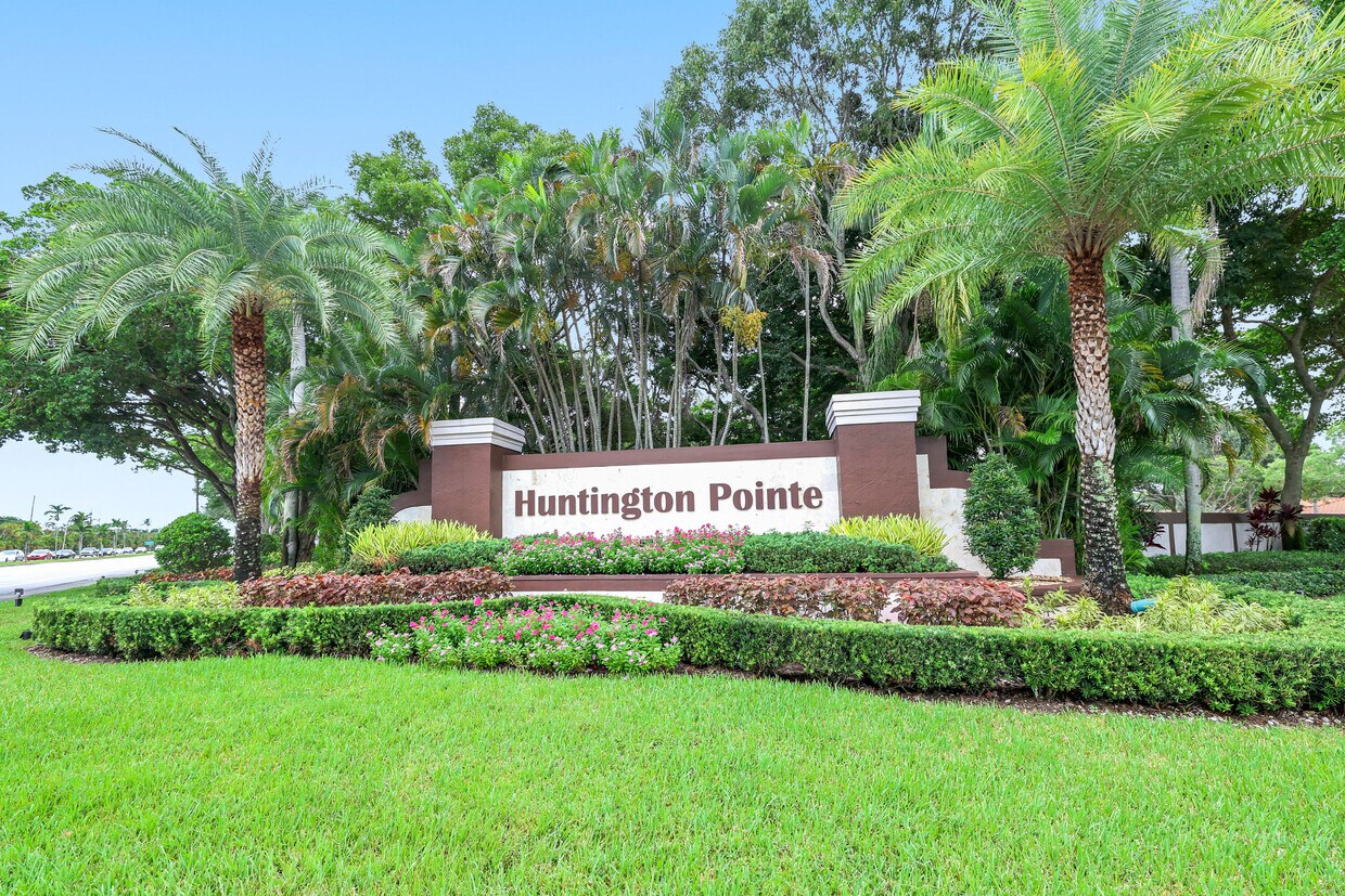 14095 Royal Vista Dr Unit 202, Delray Beach, FL 33484 Condo for Rent