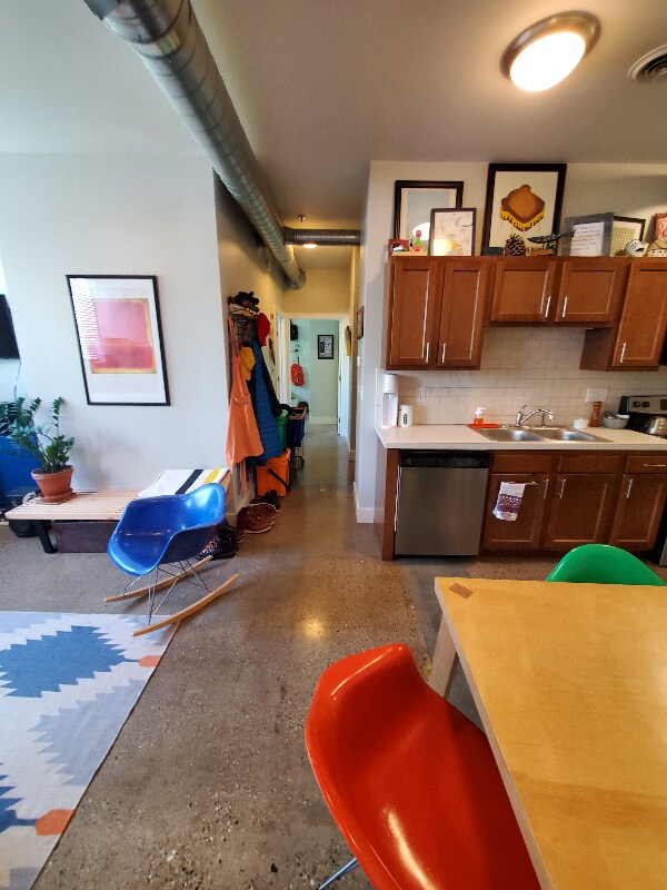 Foto del edificio - 822 Cherry St SE