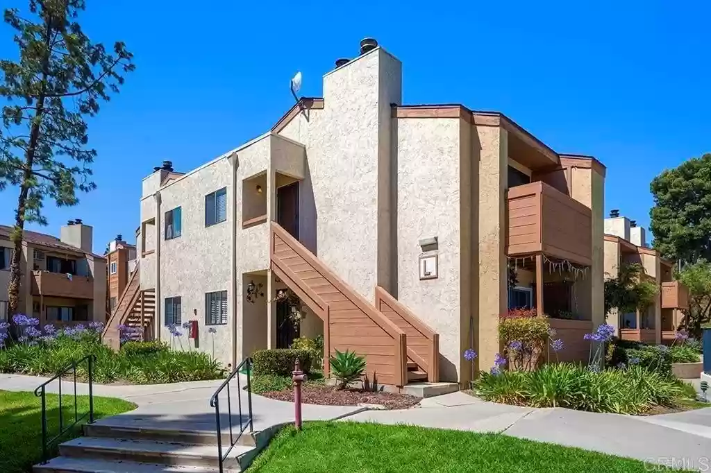 Primary Photo - 2920 Briarwood Rd