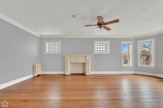 Building Photo - 2155 N Spaulding Ave