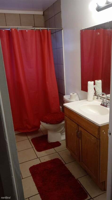 Primary Photo - 4 br, 2 bath House - 16814 Wormer St