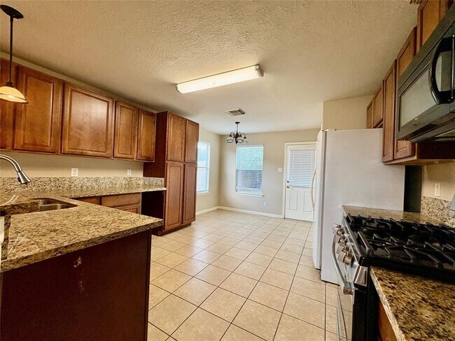Foto del edificio - 15803 Brett Creek Ct