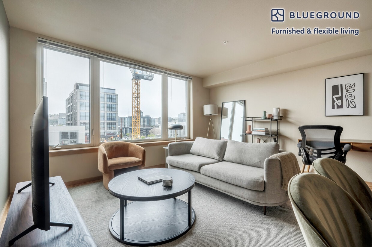 Primary Photo - 708 6th Ave N