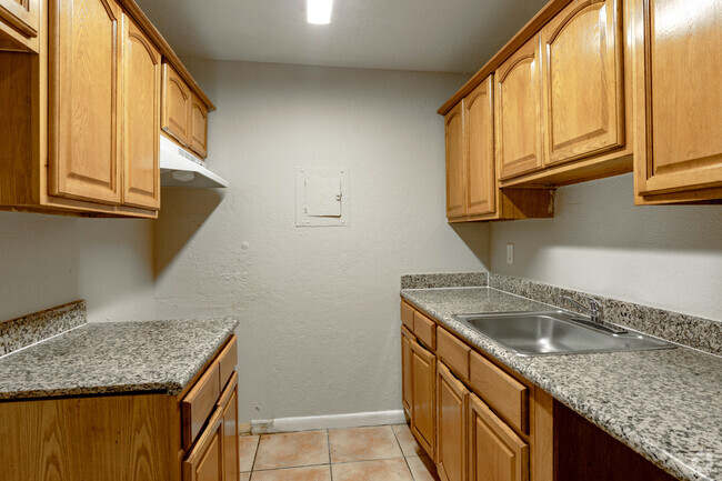 2BR, 1BA - 759SF - Kitchen - Lakeside Condominiums