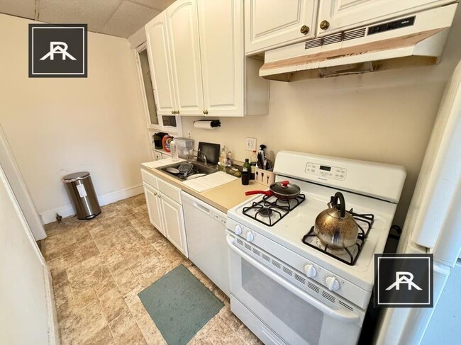 Building Photo - 2 bedroom in Allston MA 02134