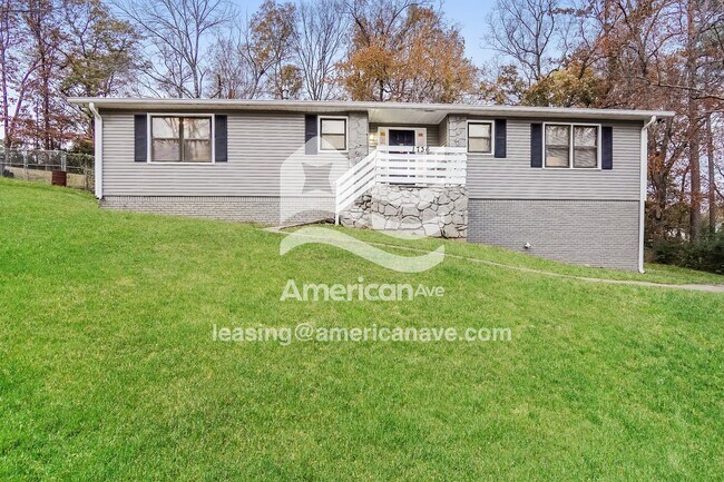 Building Photo - 1736 Sam Dr