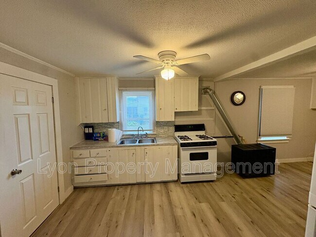 Foto del edificio - 15 Harvard Ave